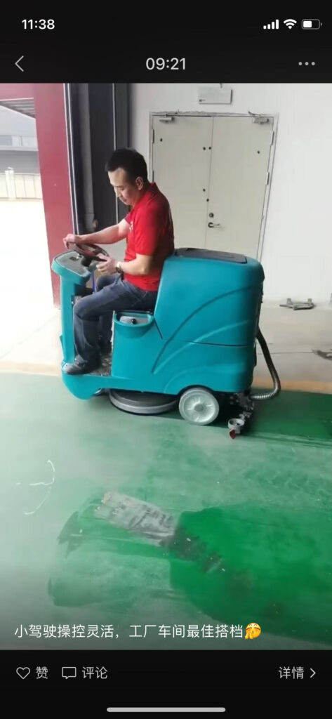 Workshop floor cleaning VS Compact rider scrubber