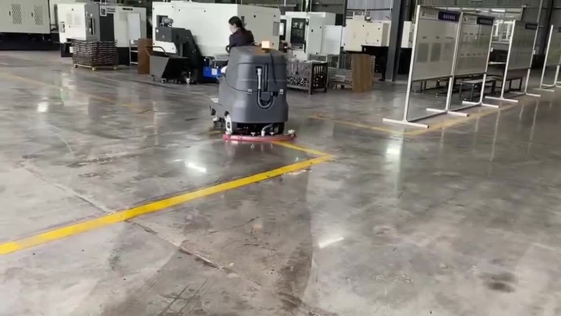 Large Mechanical Factory Chooses CY Large Ride-On Floor Scrubber DC860 for Floor Cleaning